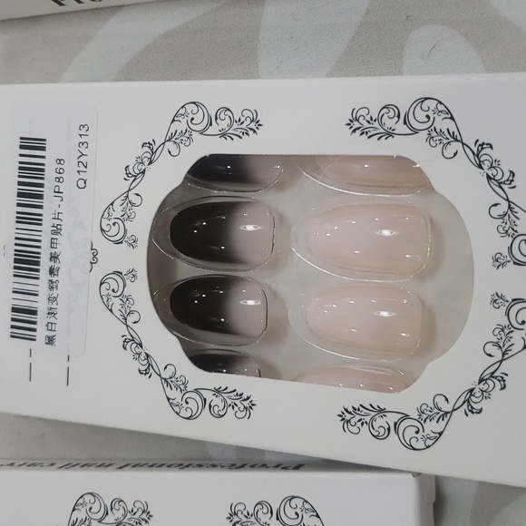 Long Oval Fake Press On Nails Decor Nails Full Cover French White Black Gradient - Picture 6 of 7